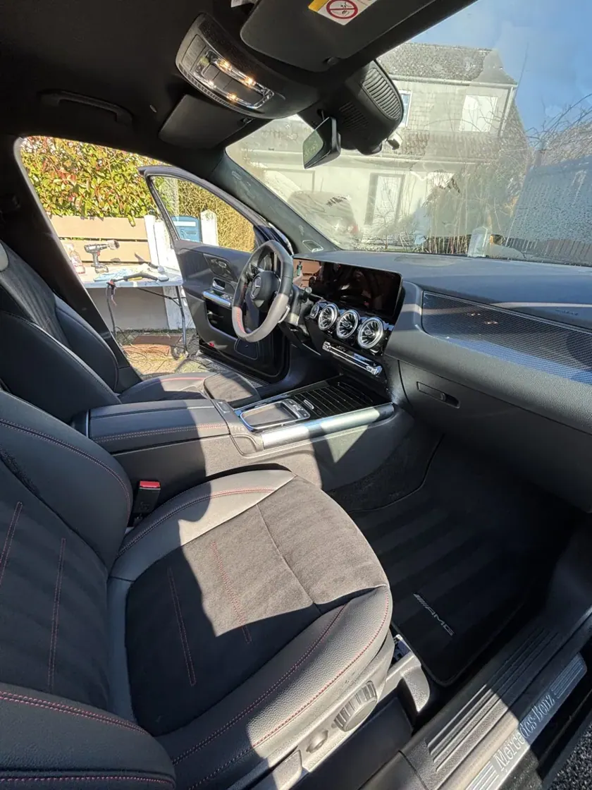 Habitacle et siège passager — réalisation Carshine