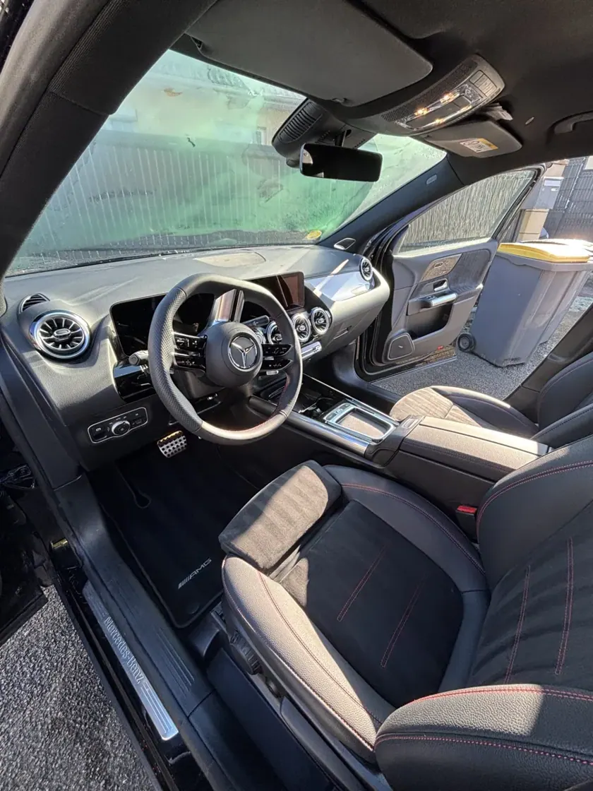 Volant et tableau de bord — réalisation Carshine