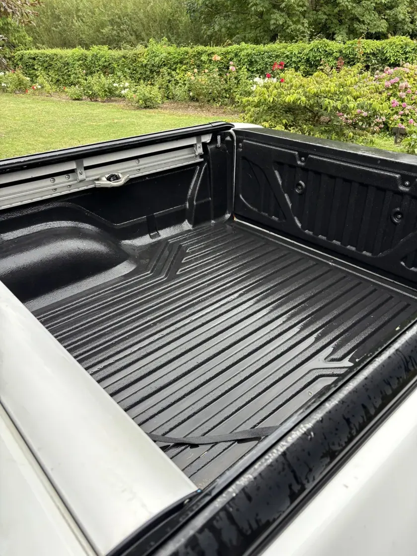Benne de pick-up — réalisation Carshine