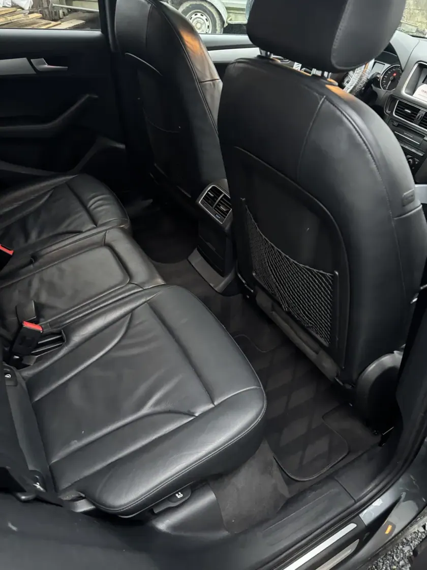 Banquette arrière en cuir — réalisation Carshine