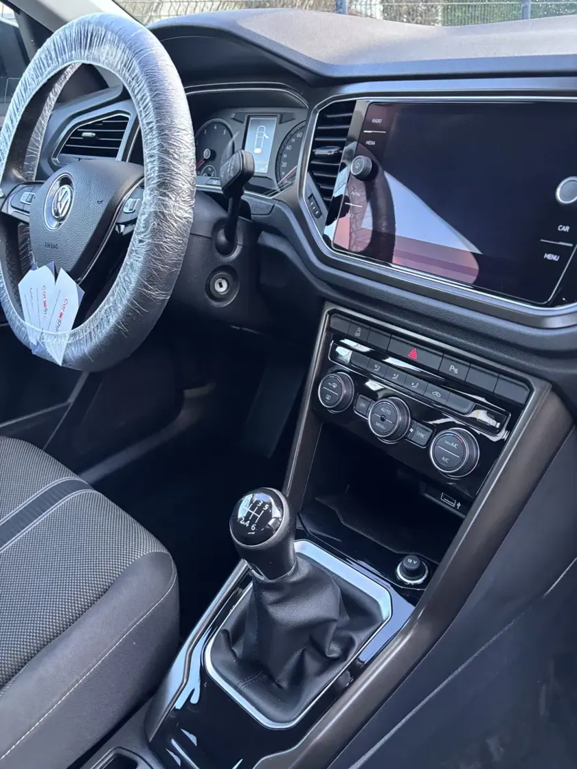Console centrale et écran — réalisation Carshine